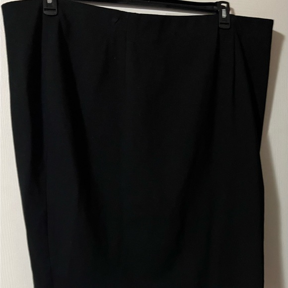 Vince Camuto Skirt - Picture 5 of 12